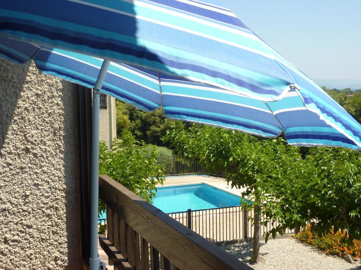 Grand Studio Avec Piscine Presqu'île De Giens Hyères Exterior foto